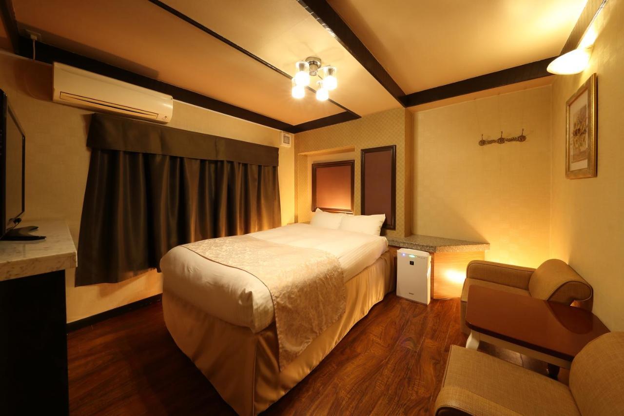 โรงแรมไฟน์โอลีฟ เกียวโต ยามาชินะ ที่จอดรถฟรี - สำหรับผู้ใหญ่เท่านั้น ภายนอก รูปภาพ